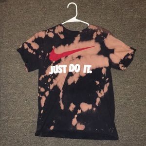 Nike t-shirt